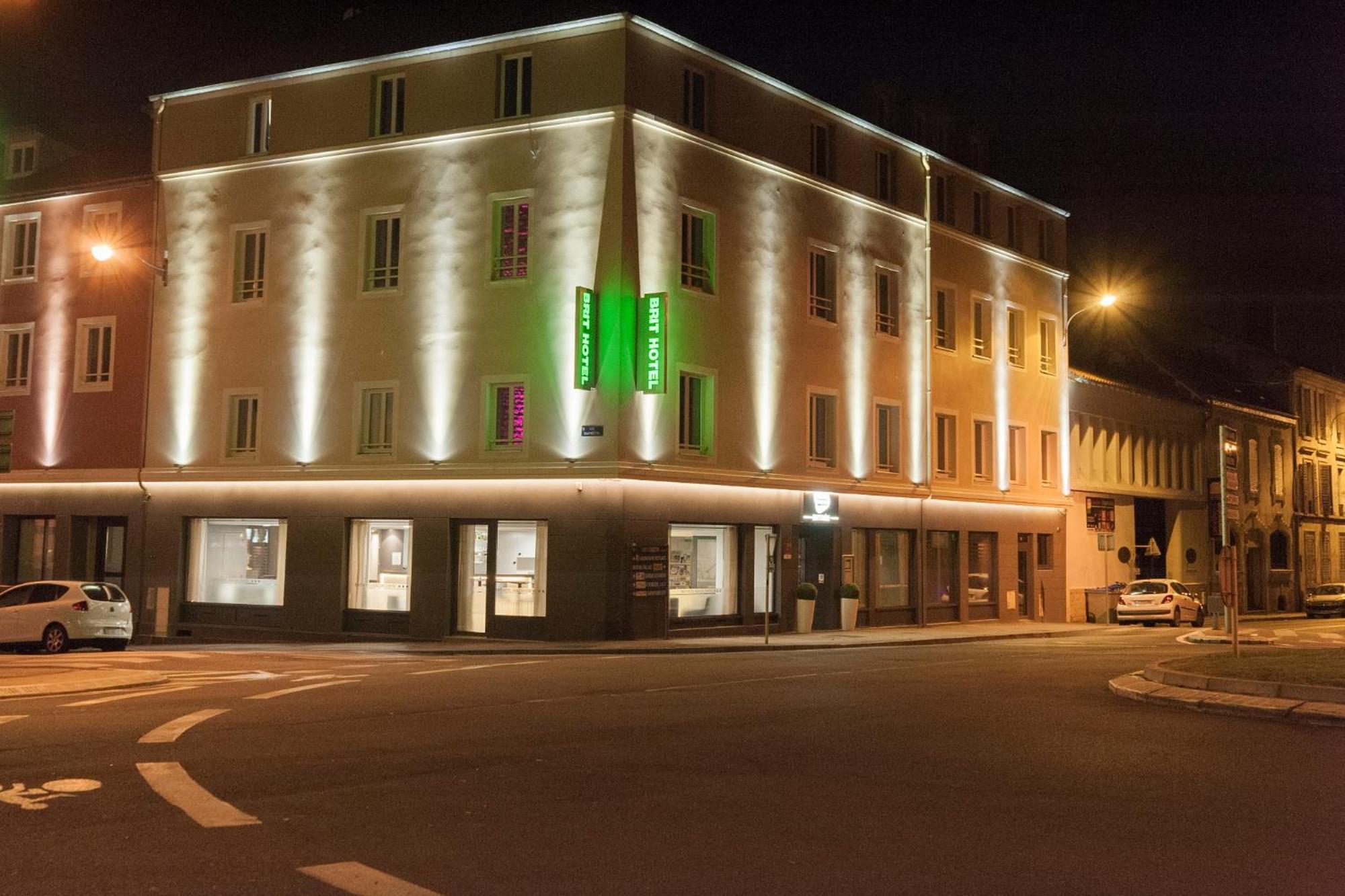 Brit Hotel Macon Centre Gare Exterior foto